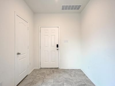 Bathroom at 521 Lady Swiss Ln - 3 bed 2 bath home