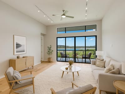 Living area at 5921 Hiline RD Unit #2403 - 2 bed 2 bath home