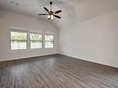 Primary bedroom at 633 Pecan Bottom TRL - 4 bed 2 bath home