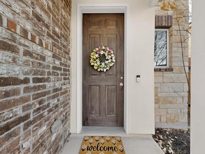 Bathroom at 639 Pheasant Hill LN - 3 bed 2 bath home