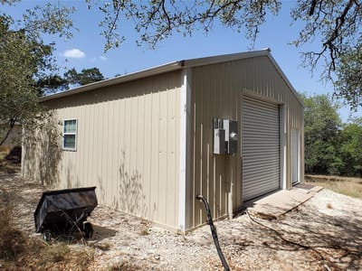 Living area at 650 Beauchamp Rd - Shady Valley Iii, Dripping Springs, TX