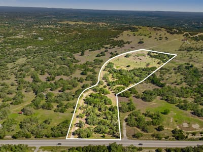 Living area at 6600 US 290 - none, Dripping Springs, TX