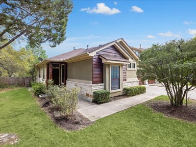 Living area at 6705 Covered Bridge DR Unit #24 - 2 bed 2 bath home