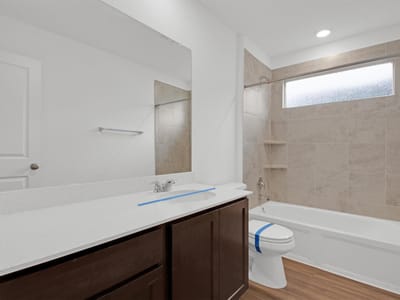 Primary bedroom at 703 Bluejack WAY - 4 bed 2 bath home