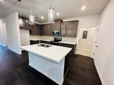 Living area at 709 Long Run - 3 bed 2 bath home