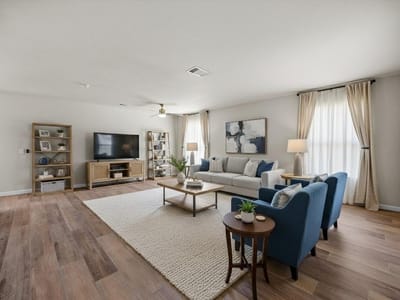 Living area at 7541 Redrick DR - 4 bed 2 bath home