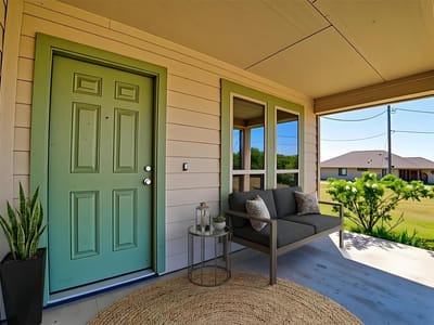Kitchen at 833 Thousand Oaks Trl - 3 bed 2 bath home