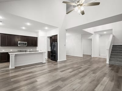 Living area at 841 Spinnaker Loop - 5 bed 4 bath home
