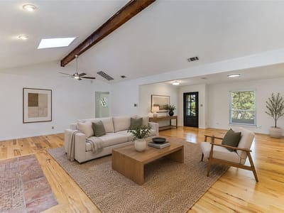 Kitchen at 9004 la Fauna Path - 3 bed 2 bath home