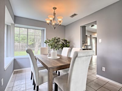 Primary bedroom at 902 Valley Glen CV - 3 bed 2 bath home