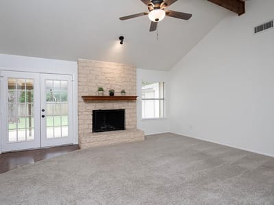 Bathroom at 910 Garden View Dr - 3 bed 2 bath home