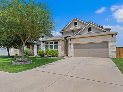Kitchen at 912 Isaias DR - 4 bed 3 bath home