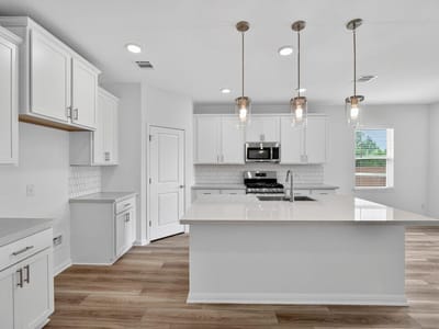 Living area at 95 Flowers Ave - 4 bed 3 bath home