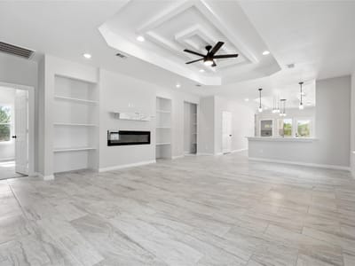 Primary bedroom at 956 S Highway 304 Hwy - 5 bed 3 bath home
