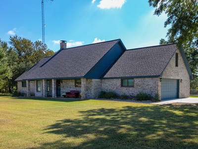 Primary bedroom at 974 State Highway 21 Hwy E - 3 bed 2 bath home