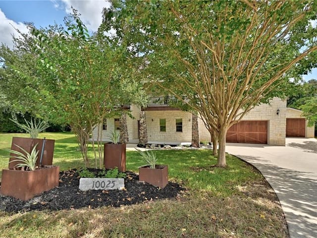 10025 Silver Mountain Dr