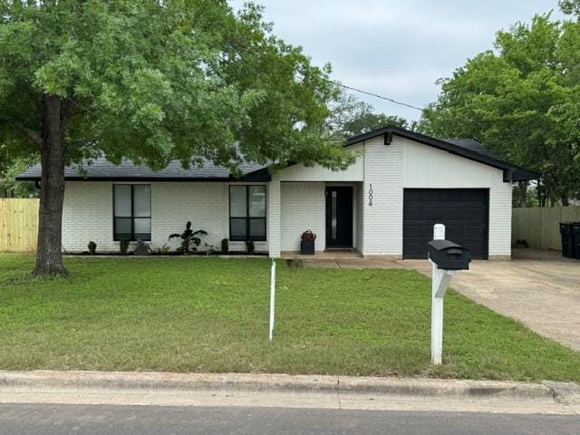 1004 Scenic Dr