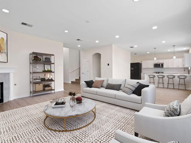 101 Redwood Dr