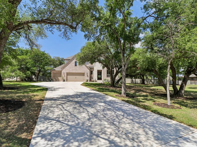 101 Wolf Ridge Rd