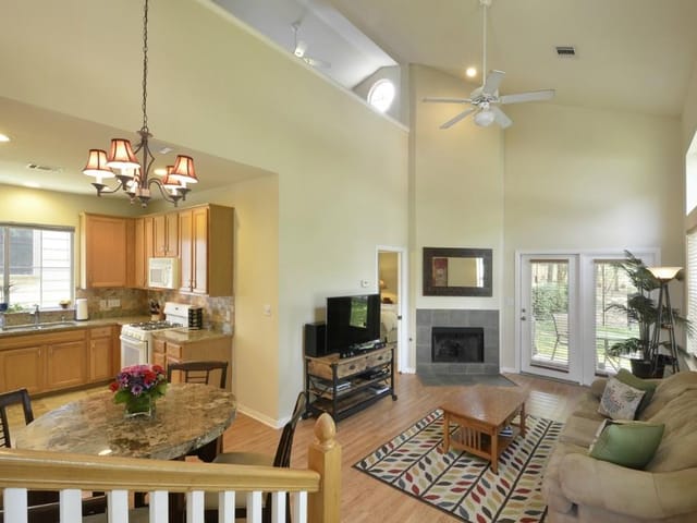 1011 Brodie St Unit #26