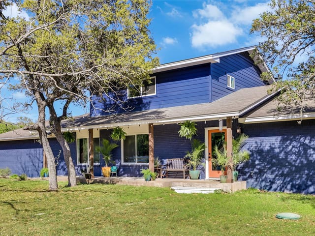 10133 Oliver DR