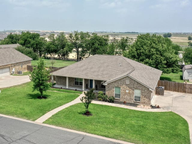 102 Bosque DR