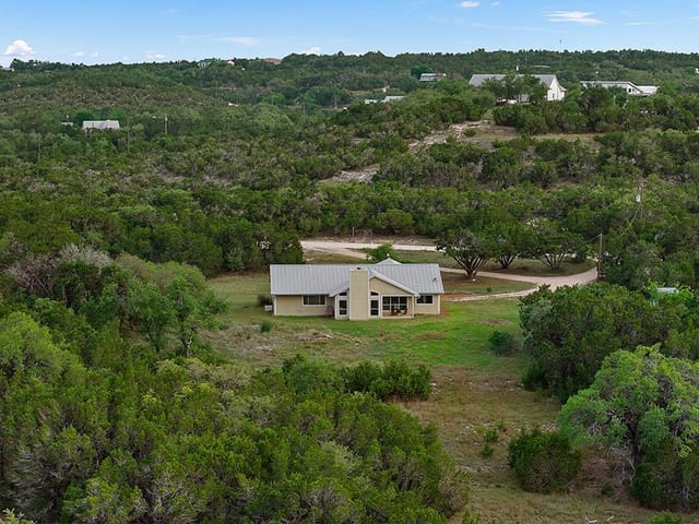 102 Rocky Creek RD