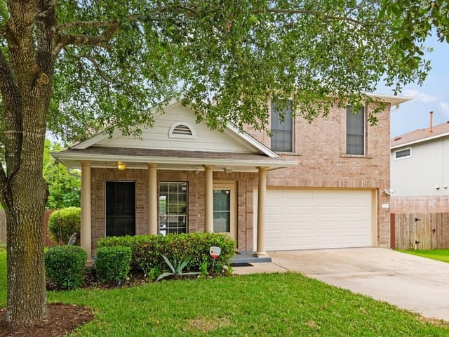 1021  Traci Michelle Dr