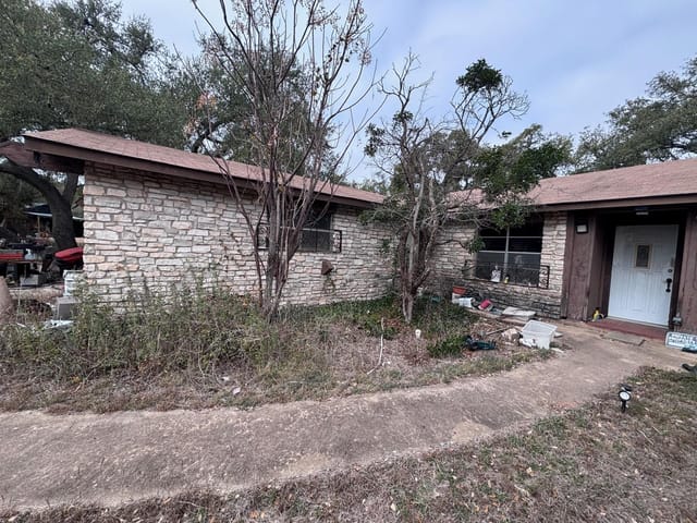 10302 Spring Cir