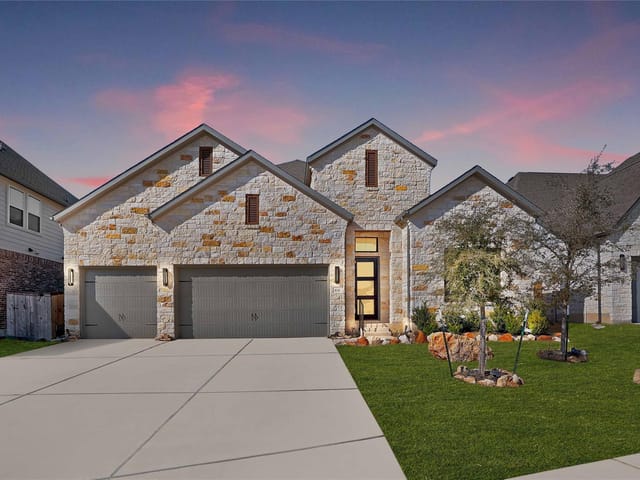 104 Serenity Hills Dr