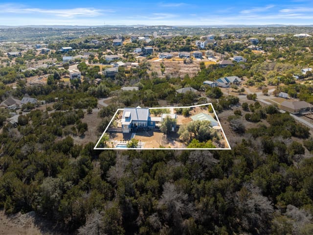 10512 Lake Park Dr
