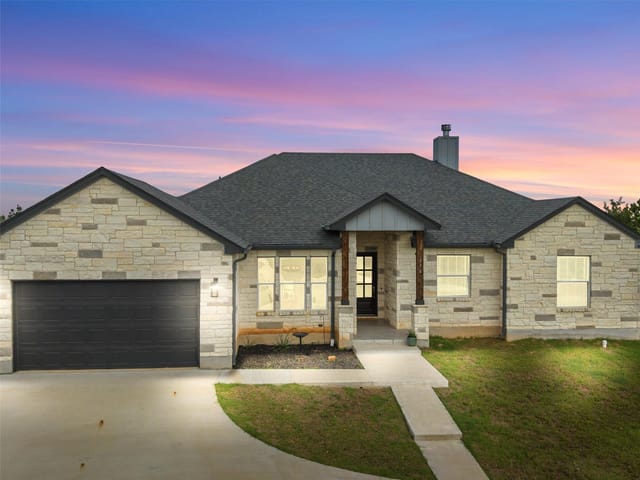106 Pinecrest DR