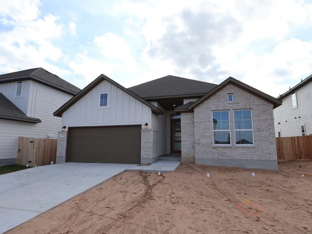 10728 Worth Lane