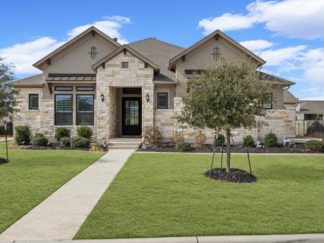 109 Alonda WAY