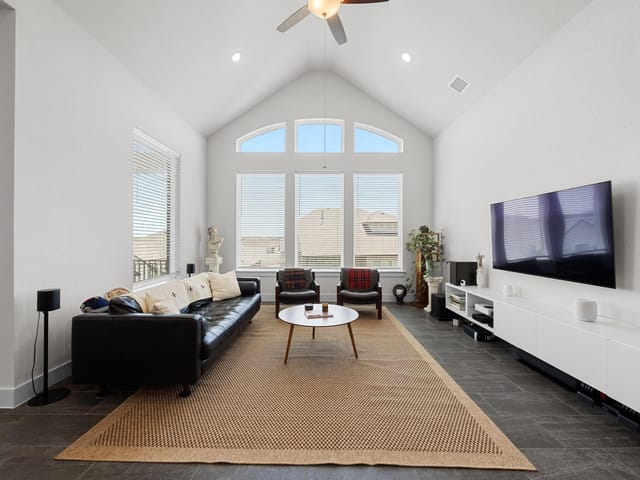 109 High Plains Dr