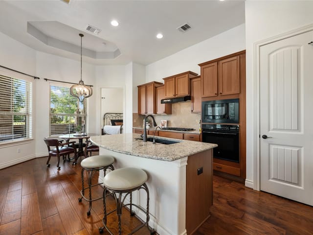109 Limestone DR