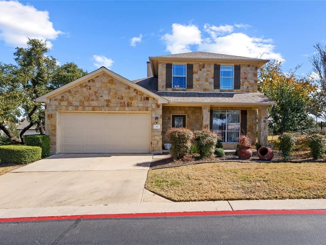 11 White Magnolia Cir