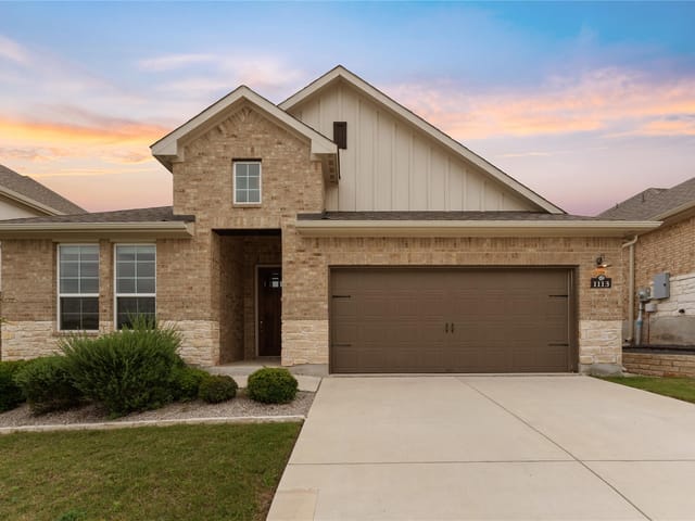 1113 Highwater DR