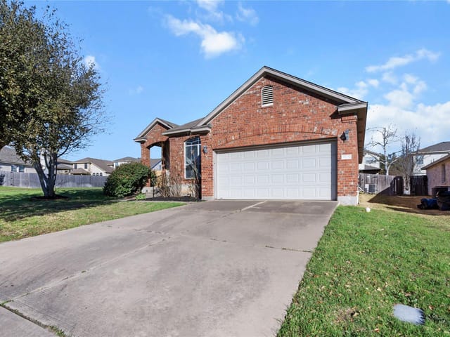 11132 Crazy Well Dr