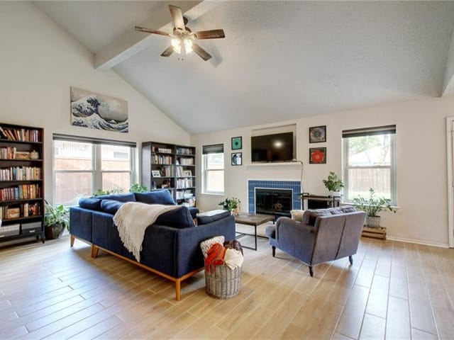 1118 Haverford Dr