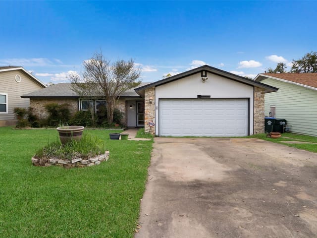 11204 Iron Oak Trl
