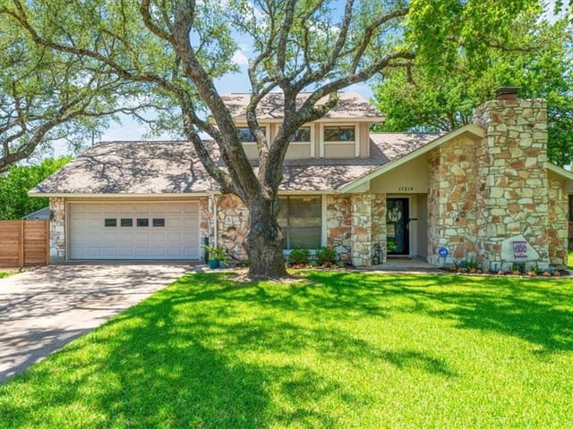 11215 Thorny Brook Trl