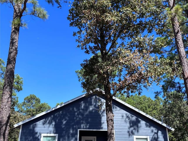 1135 Red Fox Rd