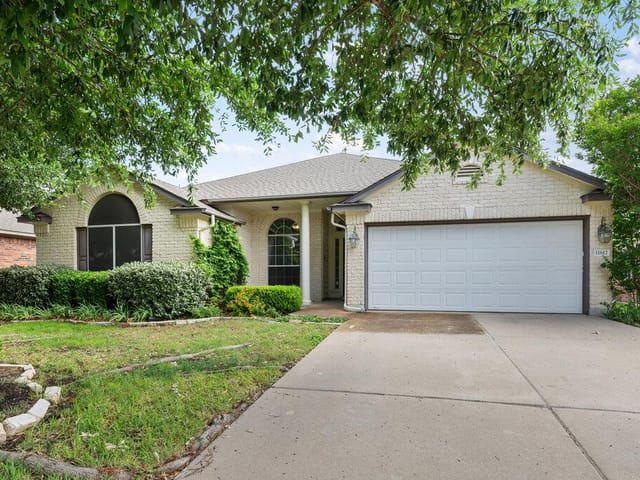 11612 Fletcher Hall Ln