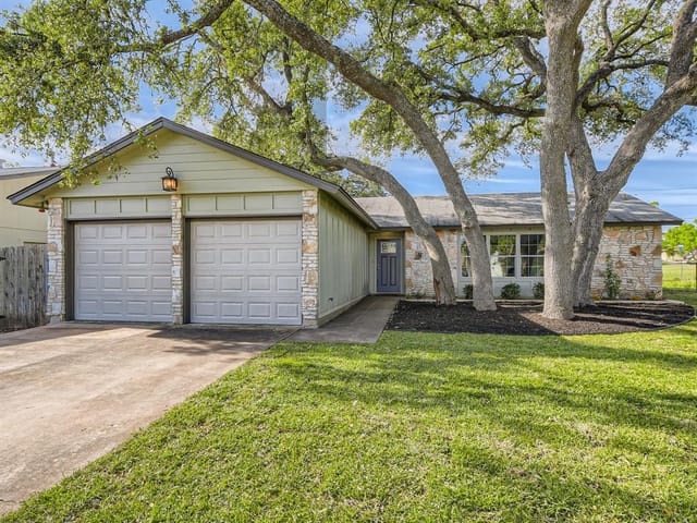 11901 Acorn Creek Trl