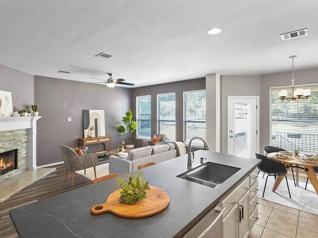 12 Juniper Berry Way Unit #4