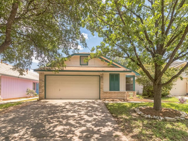 1200 Glen Summer Cv