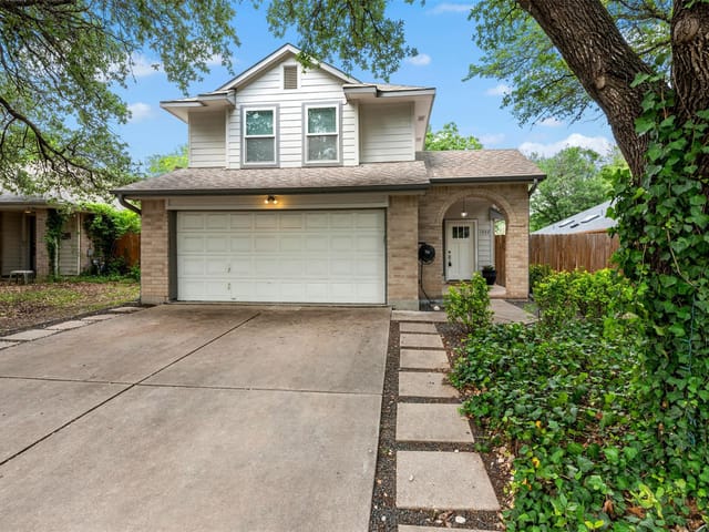 1202 Haverford Dr