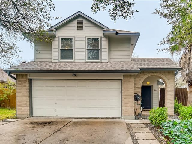 1202 Haverford Dr