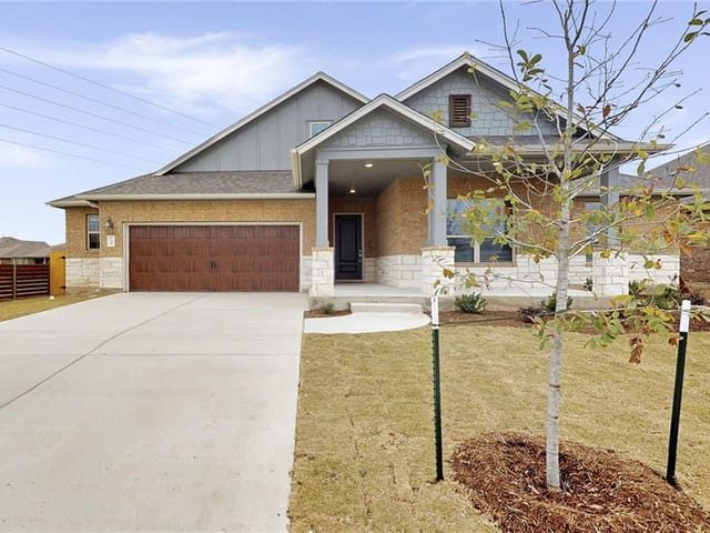 1208 Knowles DR